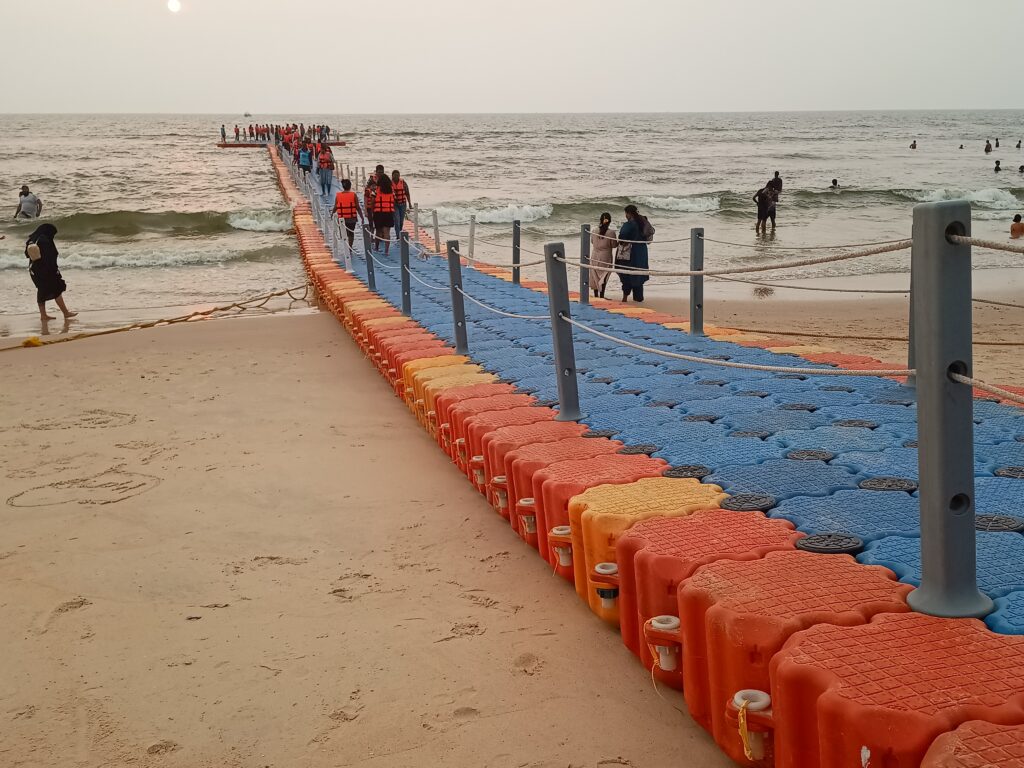 floating bridge in panambur beach mangalore