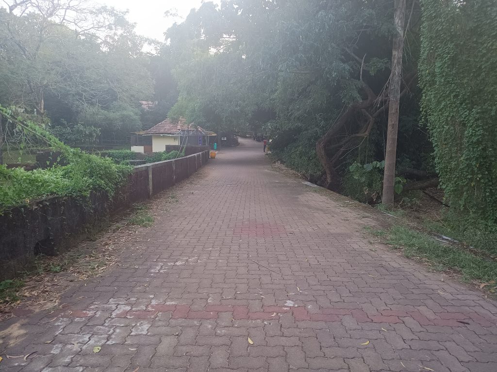 Pathway for walking inside pilikula zoo